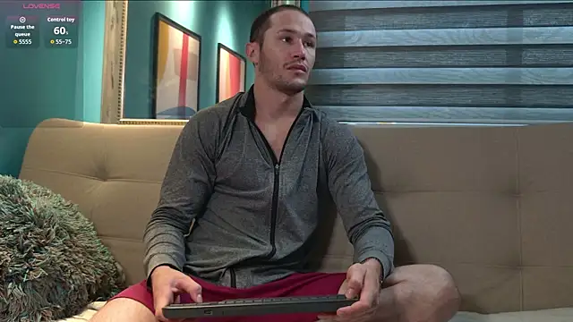 AxelFairchaild online show from 24, 10, 2025