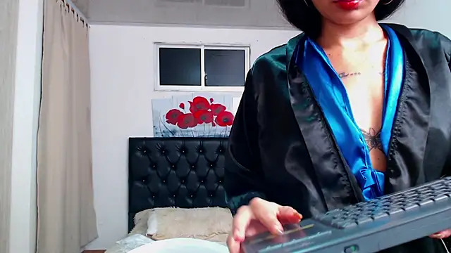 conni f00x online show from 28, 4, 2026