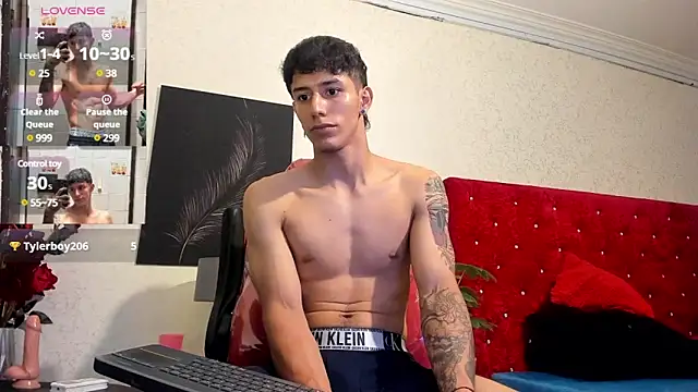 Cristopher23  online show from 15, 3, 2025