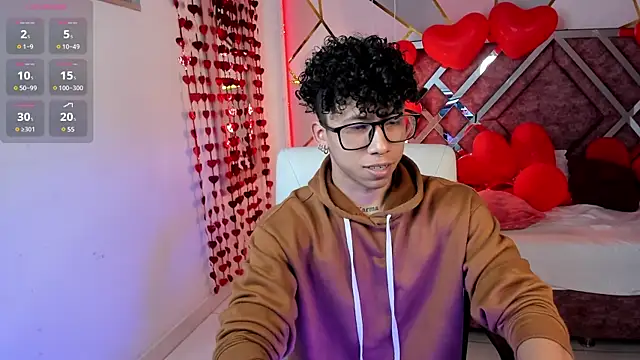 AkazaBoy  online show from 19, 2, 2025