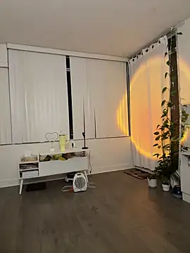 famous indian girl online show from 12, 3, 2026