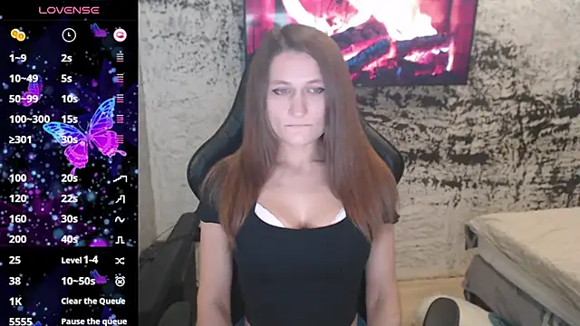 PamelaYoun online show from 4, 11, 2025