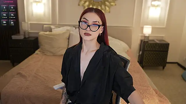 Snapshot of Magnetic_Mia_ chatting on 25, 5, 2026 Magnetic Mia online show from 25, 5, 2026