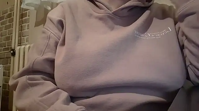 AalinnaK online show from 22, 2, 2025