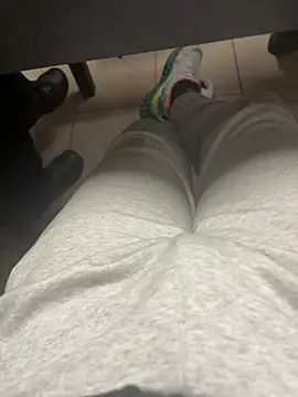 daubine46 online show from 12, 4, 2026