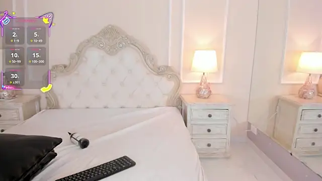 Snapshot of SamanthaPierce chatting on 24, 11, 2025 SamanthaPierce online show from 24, 11, 2025