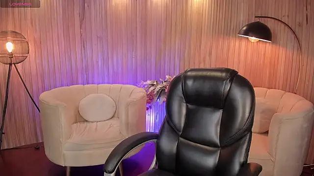 TaraLawrence online show from 20, 3, 2025