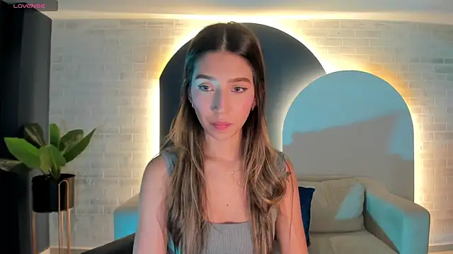 TaraLawrence online show from 15, 10, 2025