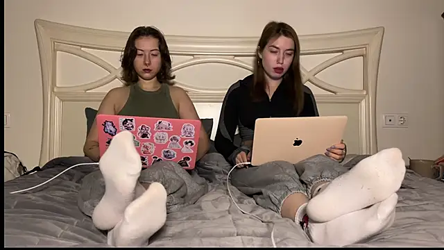 Snapshot of misswishh_ chatting on 11, 2, 2025 misswishh online show from 11, 2, 2025