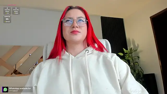 miss julietaa online show from 25, 1, 2025