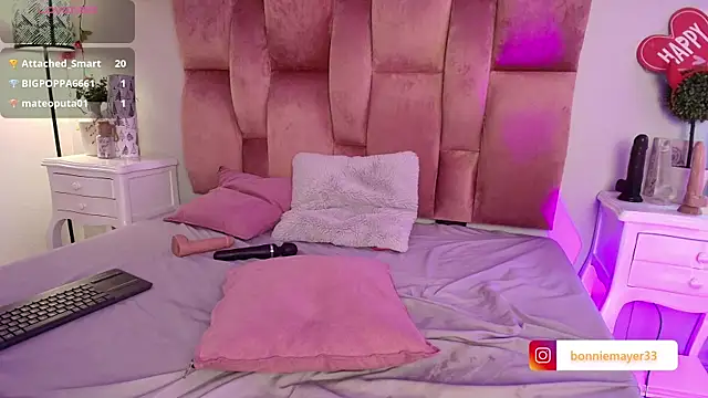 SweetBonniie online show from 14, 3, 2025