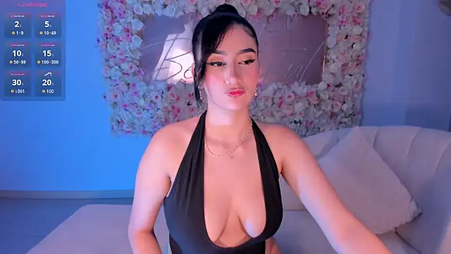 MaddisonLowe online show from 19, 2, 2025