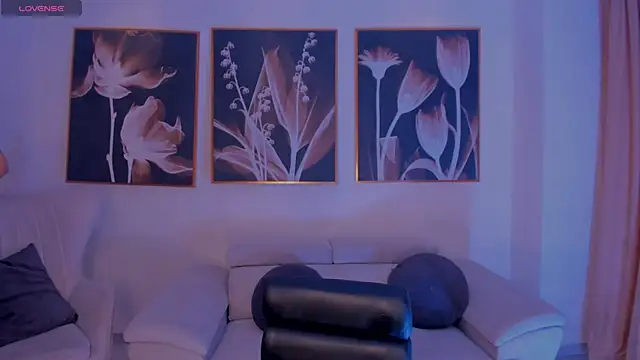 MaddisonLowe online show from 25, 4, 2026