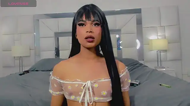 Hellen moons   online show from 12, 1, 2025