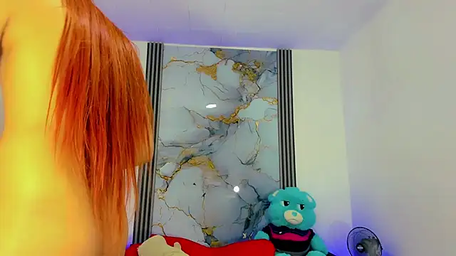 Hellen moons   online show from 12, 3, 2025