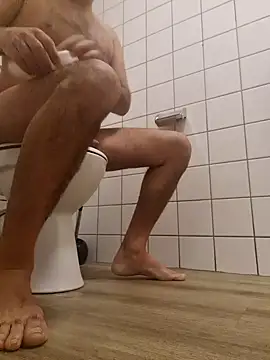 Cem-aus-Nrw-Krefeld online show from 17, 1, 2025