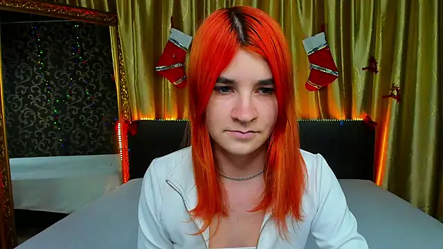  Polly Love  online show from 20, 1, 2025