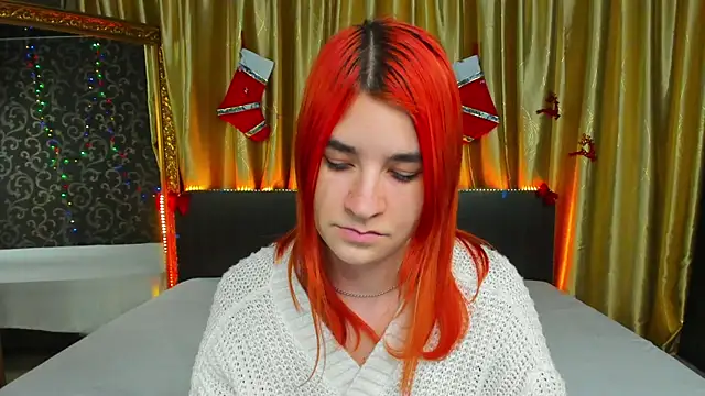  Polly Love  online show from 24, 1, 2025