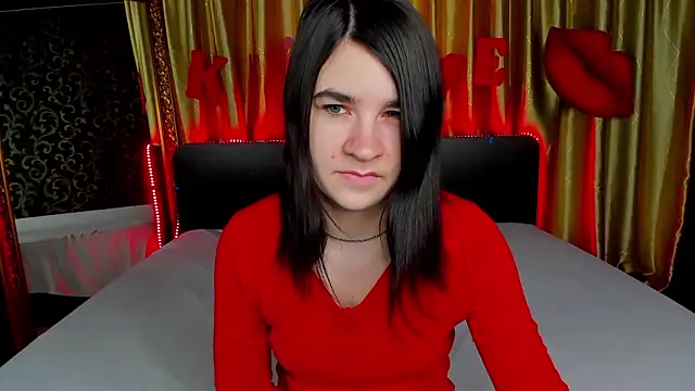  Polly Love  online show from 25, 2, 2026