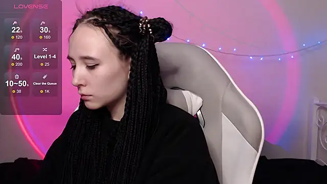 Robin yourss online show from 10, 12, 2024