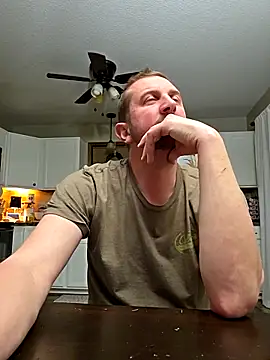 Snapshot of MrMechanic38 chatting on 22, 2, 2026 MrMechanic38 online show from 22, 2, 2026