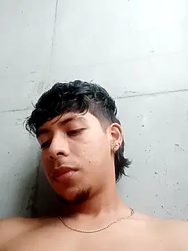 Snapshot of Elputas chatting on 28, 10, 2025 Elputas online show from 28, 10, 2025