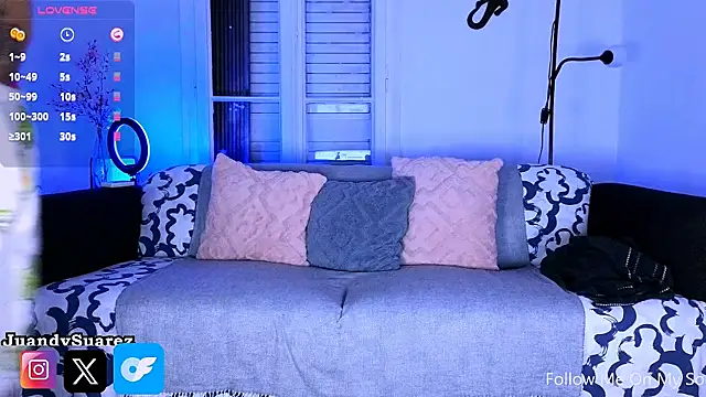 Snapshot of Abby_bella09 chatting on 16, 11, 2025 Abby bella09 online show from 16, 11, 2025