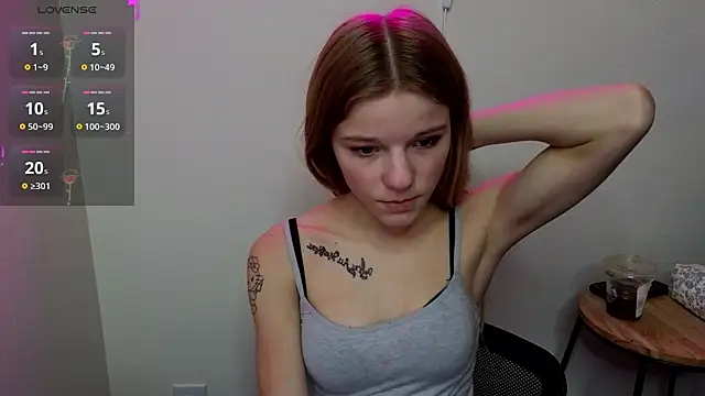 foxy ana13 online show from 28, 1, 2025