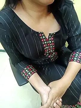 yourtamilcouple online show from 2, 3, 2026