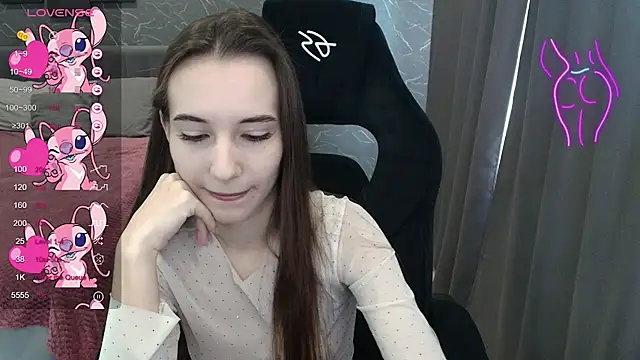 Snapshot of Alice_Weiss chatting on 14, 10, 2025 Alice Weiss online show from 14, 10, 2025