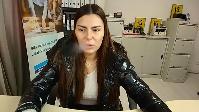 Snapshot of kilenyapatrice chatting on 5, 2, 2025 kilenyapatrice online show from 5, 2, 2025