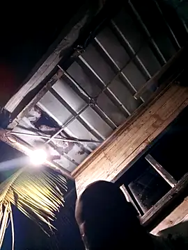 Snapshot of Landlordlandlord12 chatting on 5, 1, 2026 Landlordlandlord12 online show from 5, 1, 2026