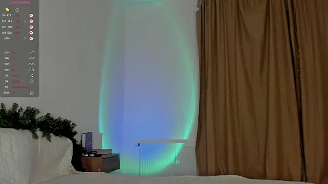 Snapshot of n0myrai chatting on 4, 12, 2025 n0myrai online show from 4, 12, 2025