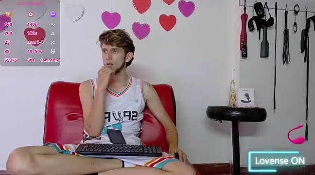 Snapshot of Deim_ chatting on 15, 2, 2025 Deim online show from 15, 2, 2025