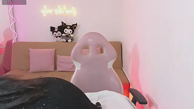 hina tay online show from 15, 2, 2025