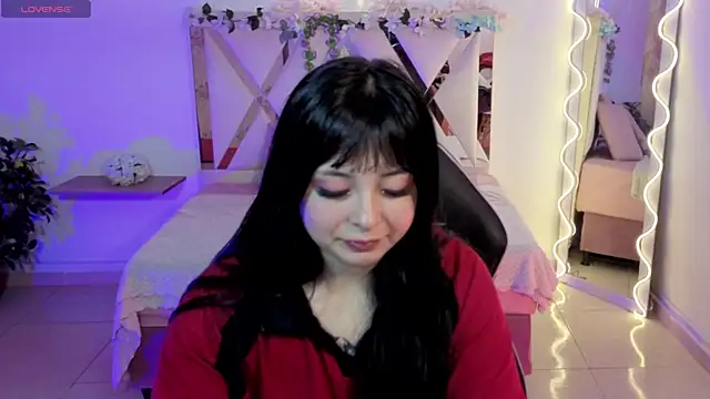 hina tay online show from 27, 4, 2026