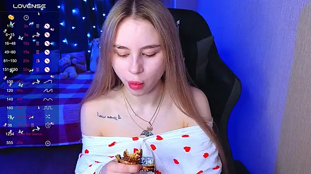 Snapshot of doll_barbieee chatting on 3, 12, 2024 doll barbieee online show from 3, 12, 2024