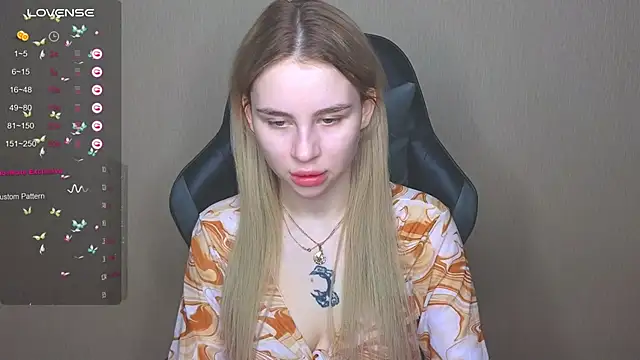 Snapshot of doll_barbieee chatting on 9, 12, 2024 doll barbieee online show from 9, 12, 2024