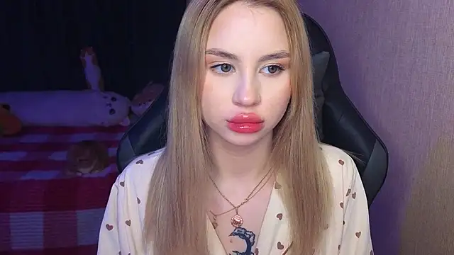 Snapshot of doll_barbieee chatting on 20, 2, 2025 doll barbieee online show from 20, 2, 2025