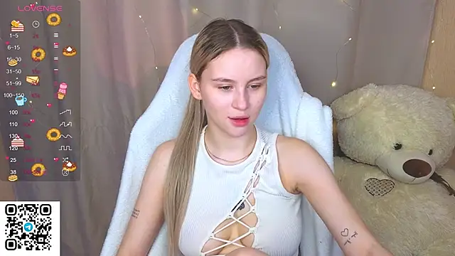 Snapshot of doll_barbieee chatting on 2, 10, 2025 doll barbieee online show from 2, 10, 2025