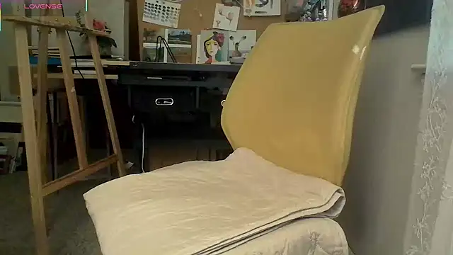naughtyonbicycle online show from 12, 7, 2026