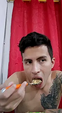 Snapshot of Velk_hot chatting on 2, 12, 2024 Velk hot online show from 2, 12, 2024