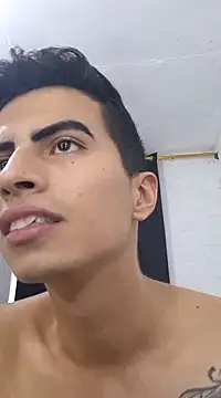 Snapshot of Velk_hot chatting on 2, 12, 2024 Velk hot online show from 2, 12, 2024