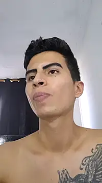 Snapshot of Velk_hot chatting on 5, 12, 2024 Velk hot online show from 5, 12, 2024