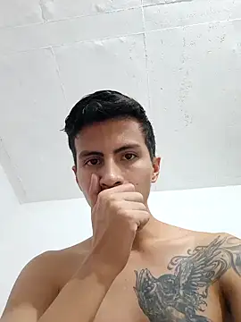 Snapshot of Velk_hot chatting on 6, 12, 2024 Velk hot online show from 6, 12, 2024