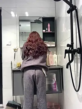 Aimeil online show from 17, 1, 2025