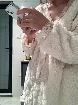 Aimeil online show from 12, 3, 2025