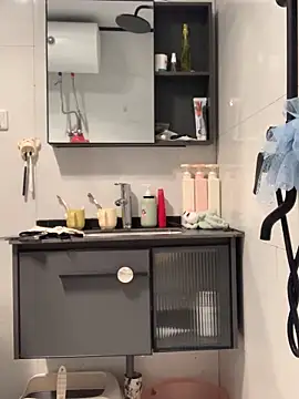 Aimeil online show from 14, 3, 2025