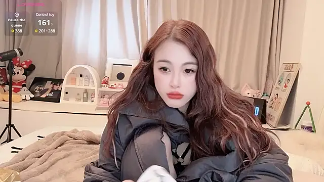 Neyllar online show from 22, 2, 2025