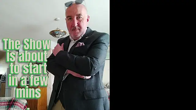 Adamdaddybear online show from 1, 10, 2025